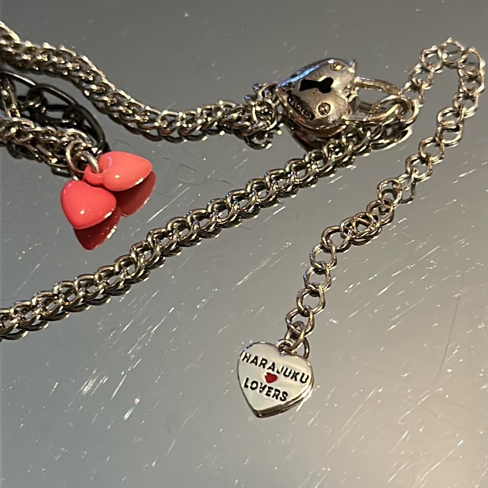 Harajuku Lovers Necklace - Picture 11 of 11